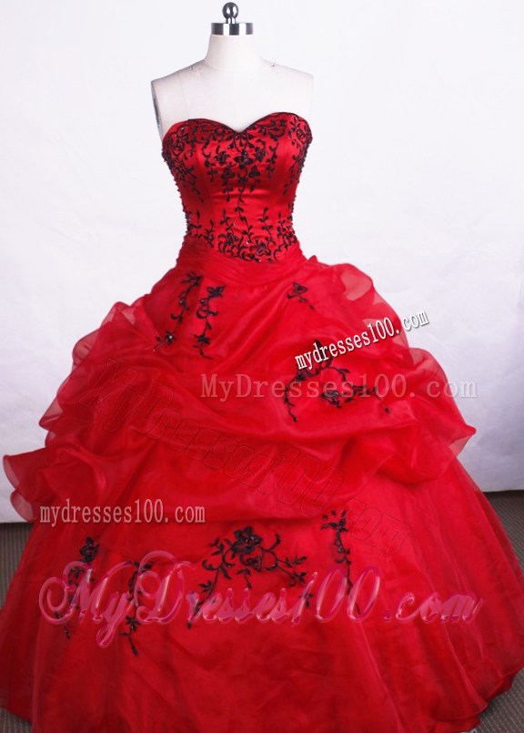 Discount Embroidery Red Ball Gown Sweetheart Quinceanera Dress